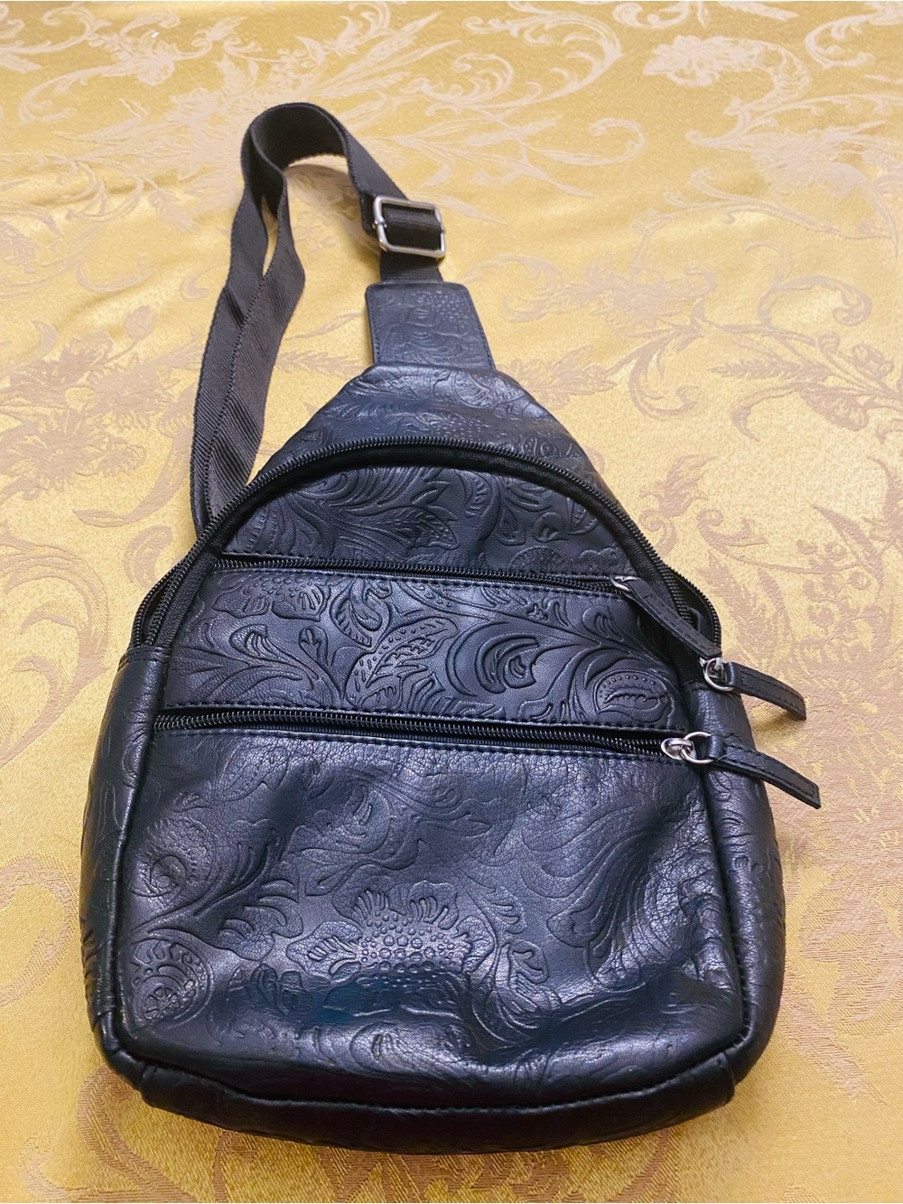 Black Embossed Leather Sling Bag - Stylish Crossbody Like New.